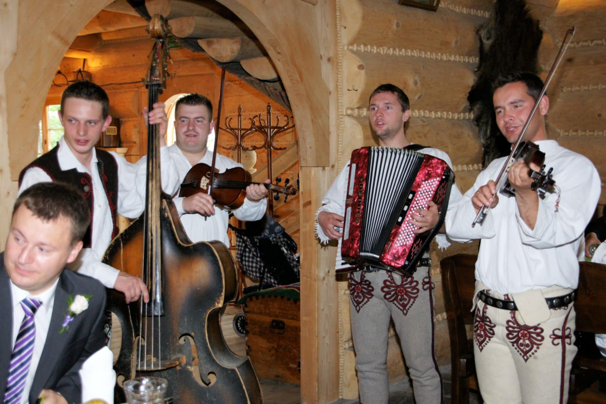 Akordeon na Podhalu: rozmowa z Joanną i Józefem Gruszkami o tradycji, praktyce i świecie podhalańskich muzykantów