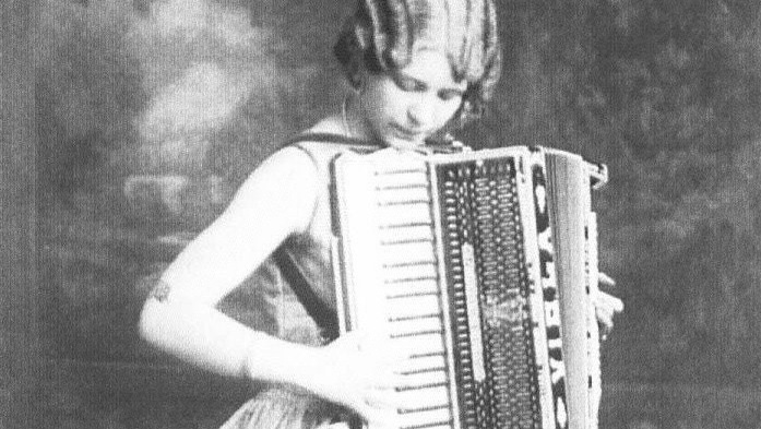 Od mitów Dalekiego Wschodu do salonów Europy – kobiety w historii akordeonu
